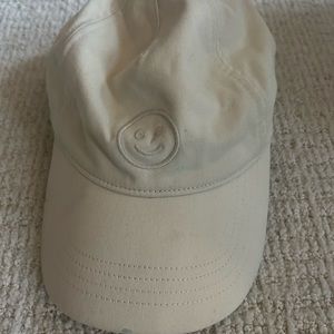 Hollister hat